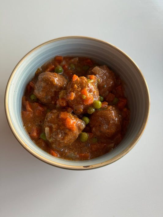 ALBÓNDIGAS CON TOMATE